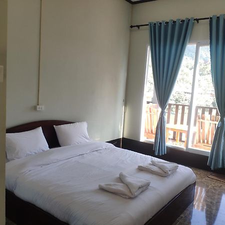 Arthith Guesthouse Nongkhiaw Quarto foto