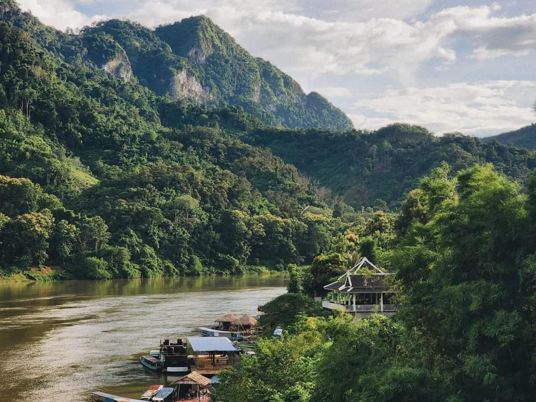 Arthith Guesthouse Nongkhiaw Exterior foto