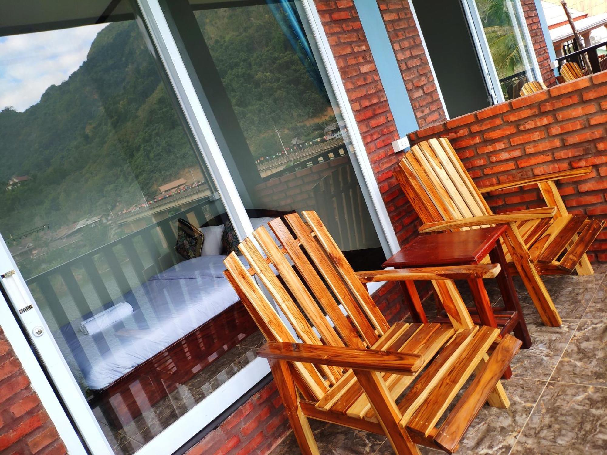 Arthith Guesthouse Nongkhiaw Quarto foto